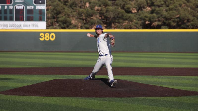 Chaps Hold Off Dustdevils for Third Straight Win