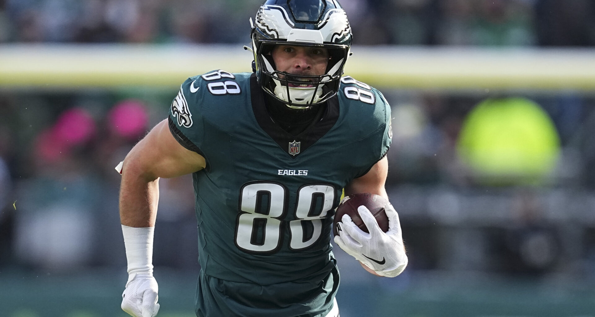 Eagles' Free Agency Situation With Dallas Goedert Takes New Turn