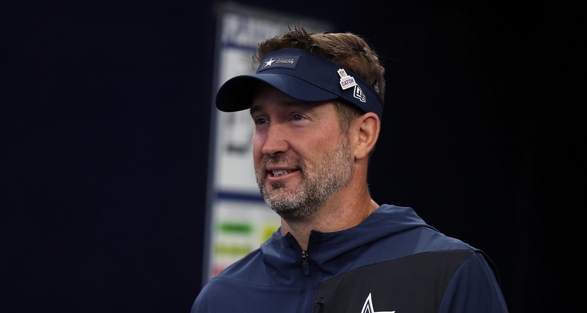 Cowboys 'Could' Land LB Bobby Okereke to Fill Big Need