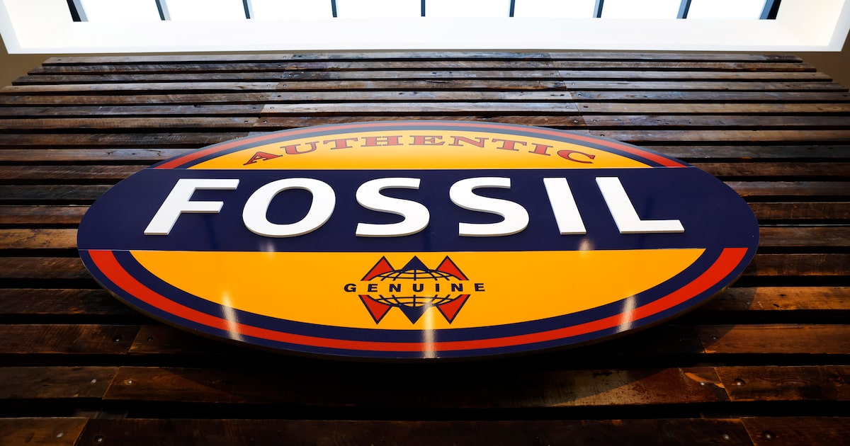 D-FW’s Fossil sees improving future as investors drive stock higher