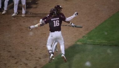 Grahovac swings v Oklahoma