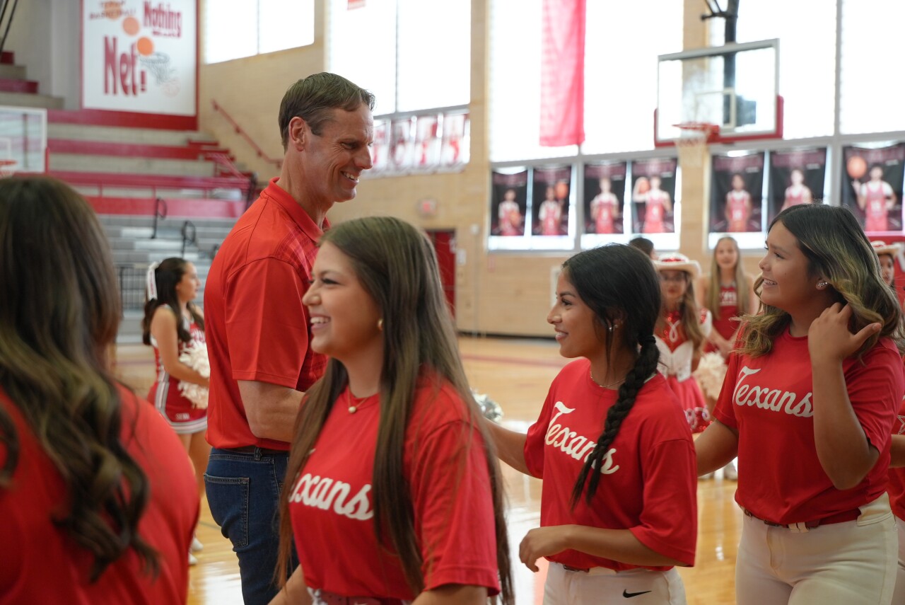 Brian Herman meets Ray softball players
