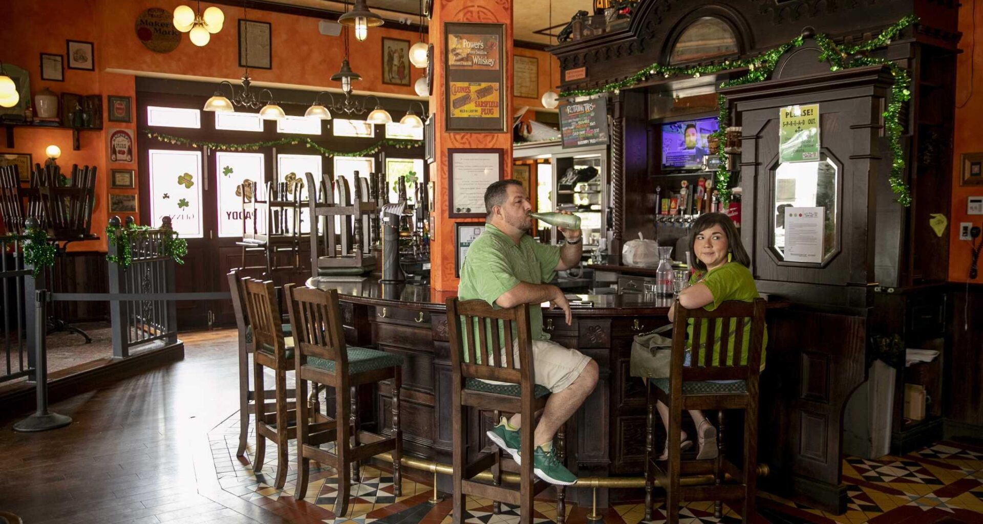 Neighborhood pubs, beer and Irish food