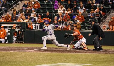 Texans shock Longhorns in Austin, hand 2nd ranked Texas 2nd loss of season