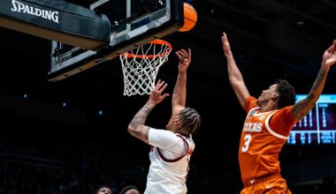 Tre Holloman 3-pointer at SMU 2/3/26