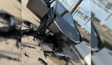 'That’s not self-driving': Lawsuit slams Tesla tech after Houston Cybertruck crash
