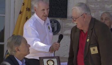 Gov. Abbott celebrates 107th birthday of American Legion Post in Austin