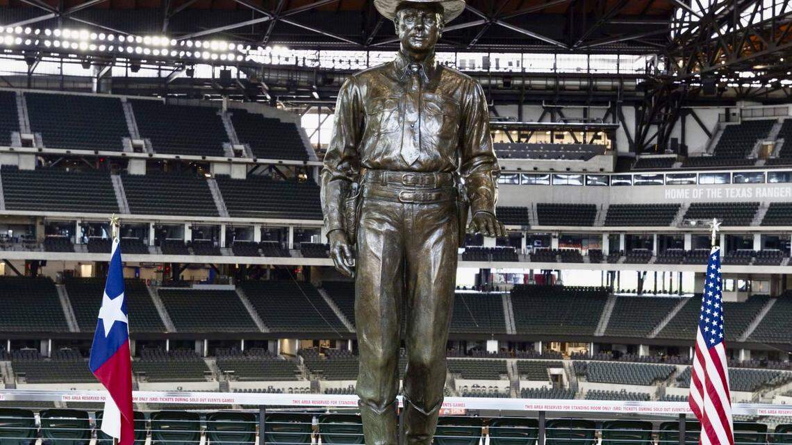 Texas Rangers reinstall controversial Jim Crow‑era statue