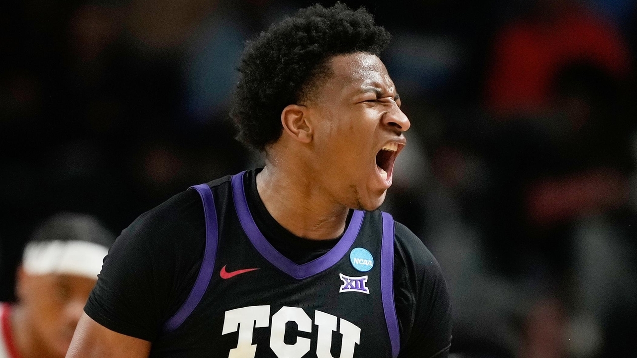 Xavier Edmonds' layup with 4.3 seconds left lifts TCU to 66-64 March Madness win over Ohio State