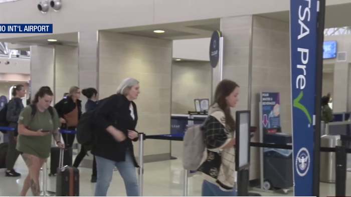 SA airport reports short TSA wait lines as shutdown-driven callouts delay travel in other US cities