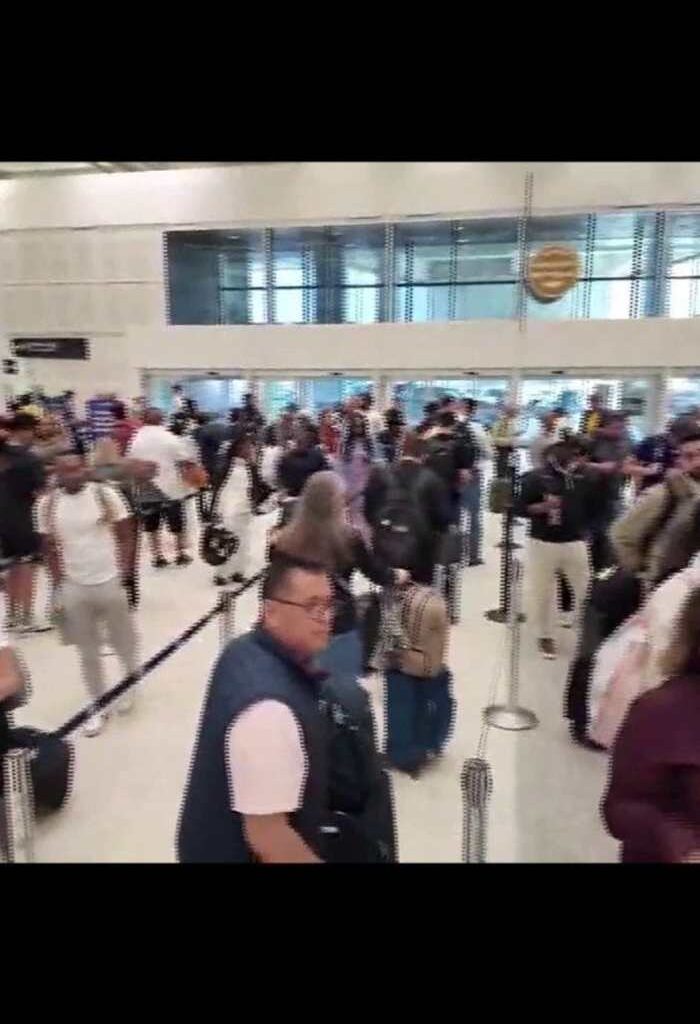 Long TSA lines expected at Houston airports again as government shutdown causes staffing shortages