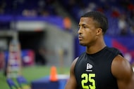 Ohio State linebacker Sonny Styles (25) prepares for a drill at the NFL football scouting...