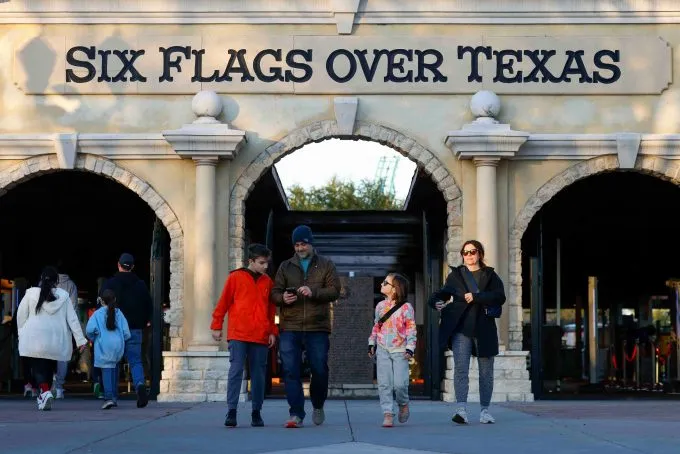 Six Flags Over Texas’ age limit gets stricter: No minors allowed without a chaperone
