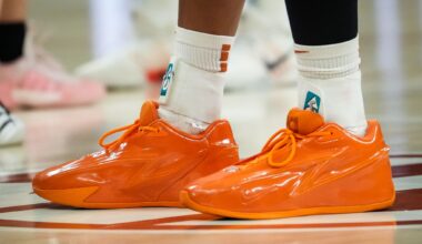 Texas' Madison Booker debuts Kevin Durant's new Nike signature shoe