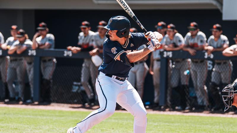 Baseball Falls in Series Finale to Sam Houston Sunday Afternoon