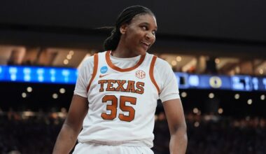 Madison Booker dominates Oregon with 40 as No. 1 Texas rolls on