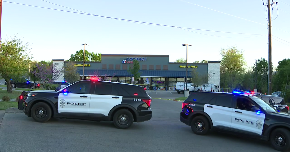 Man found dead on Loyola Lane in Austin