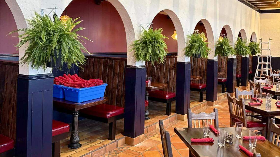 Arlington stadium area gets British pub, Tex-Mex restaurant