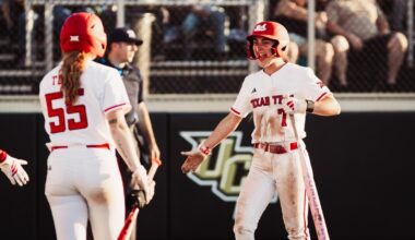 Samantha LIncoln pitching against UCF in softball on Sunday