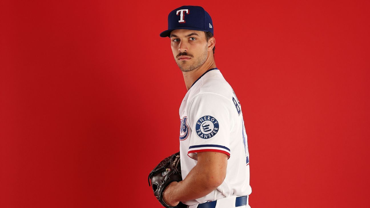 Rangers tell Carter Baumler he made team during mound visit