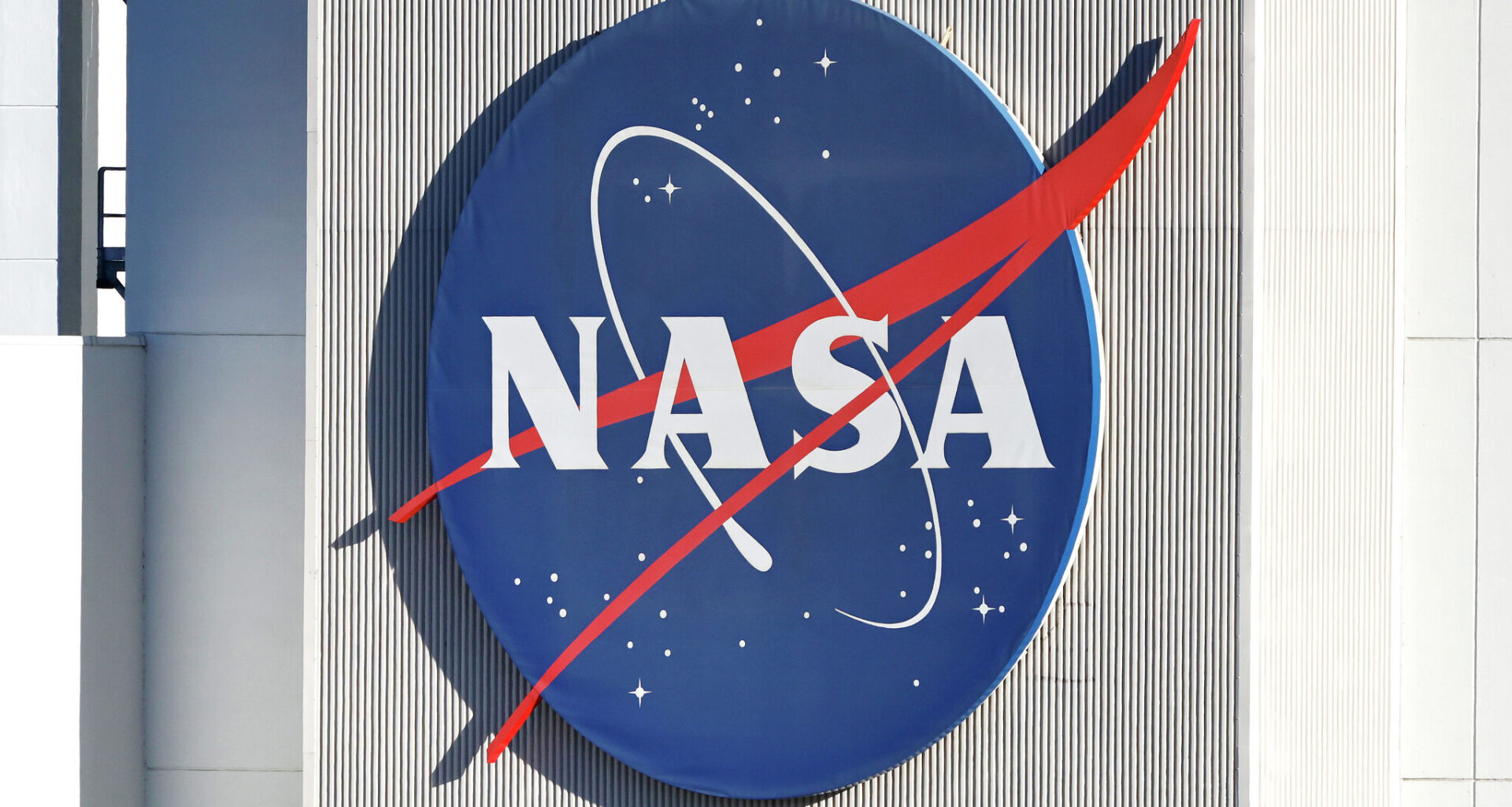 NASA confirms 1-ton fireball spotted over Houston