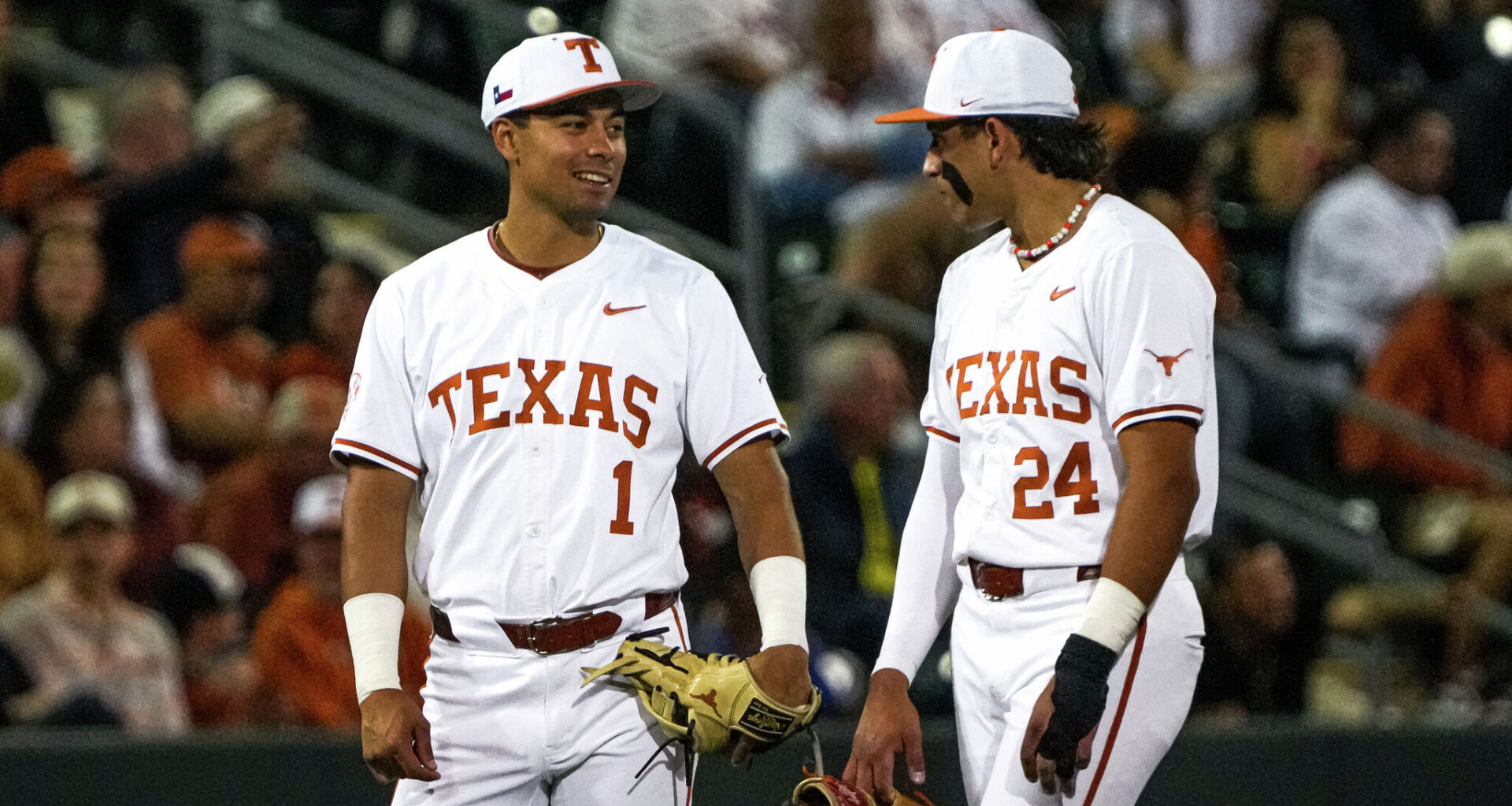 Texas baseball plays Houston on Tuesday: Live updates, highlights