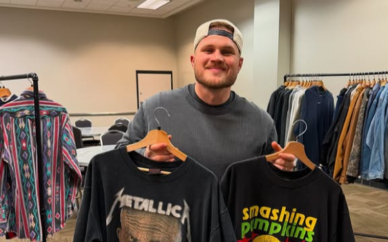 Zach Bryan shops vintage Austin brand before San Antonio show
