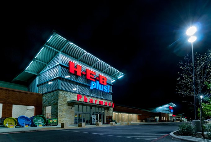 Big H-E-B project taking shape on 20 acres in Texas