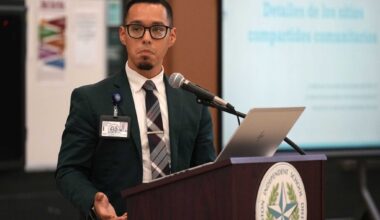 Top HISD official hired to lead Fort Worth ISD in new takeover