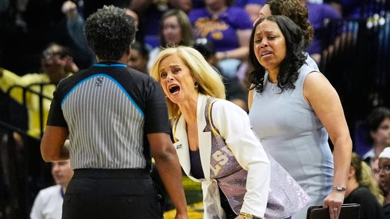 LSU head coach Kim Mulkey challenges an official during the...