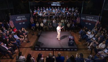 Will veterans help turn Texas blue? Ruben Gallego wants them to.