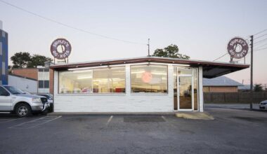 Iconic Texas donut shop receives major upgrade