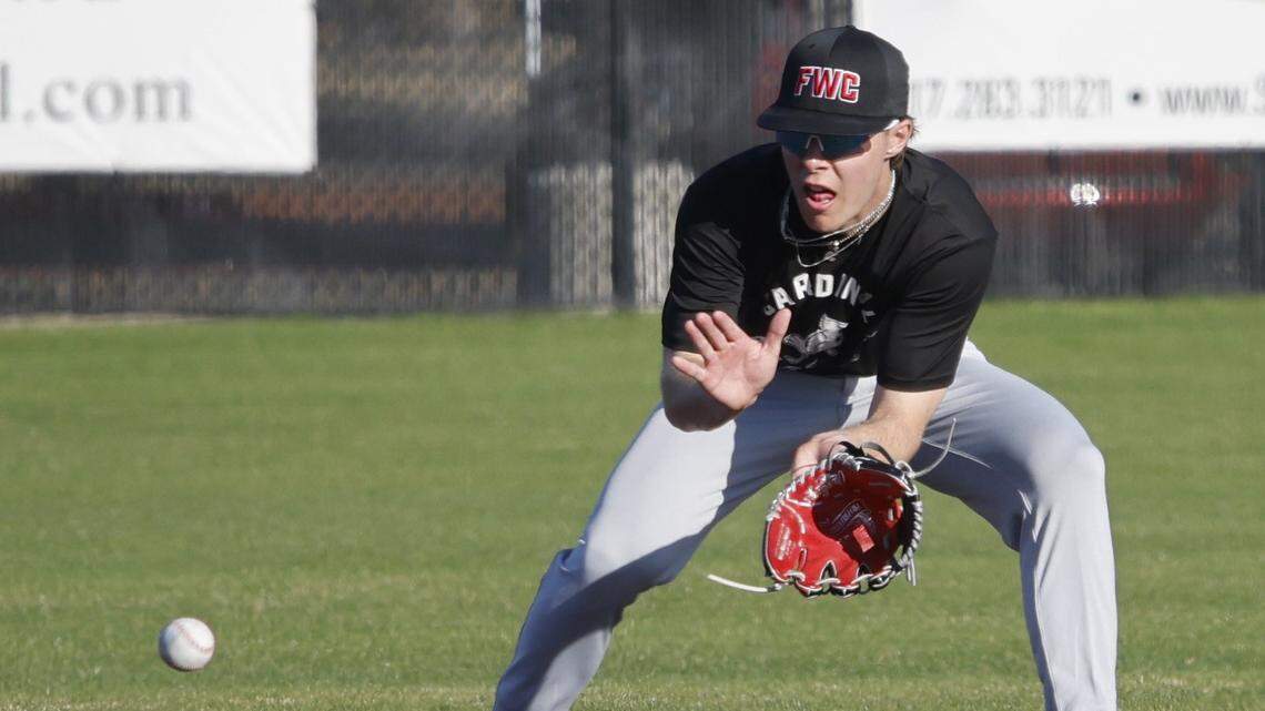 Private school Fastball: Fort Worth baseball and softball