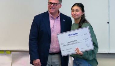 North Texas student teachers surprised with $12,500 checks to support unpaid classroom work