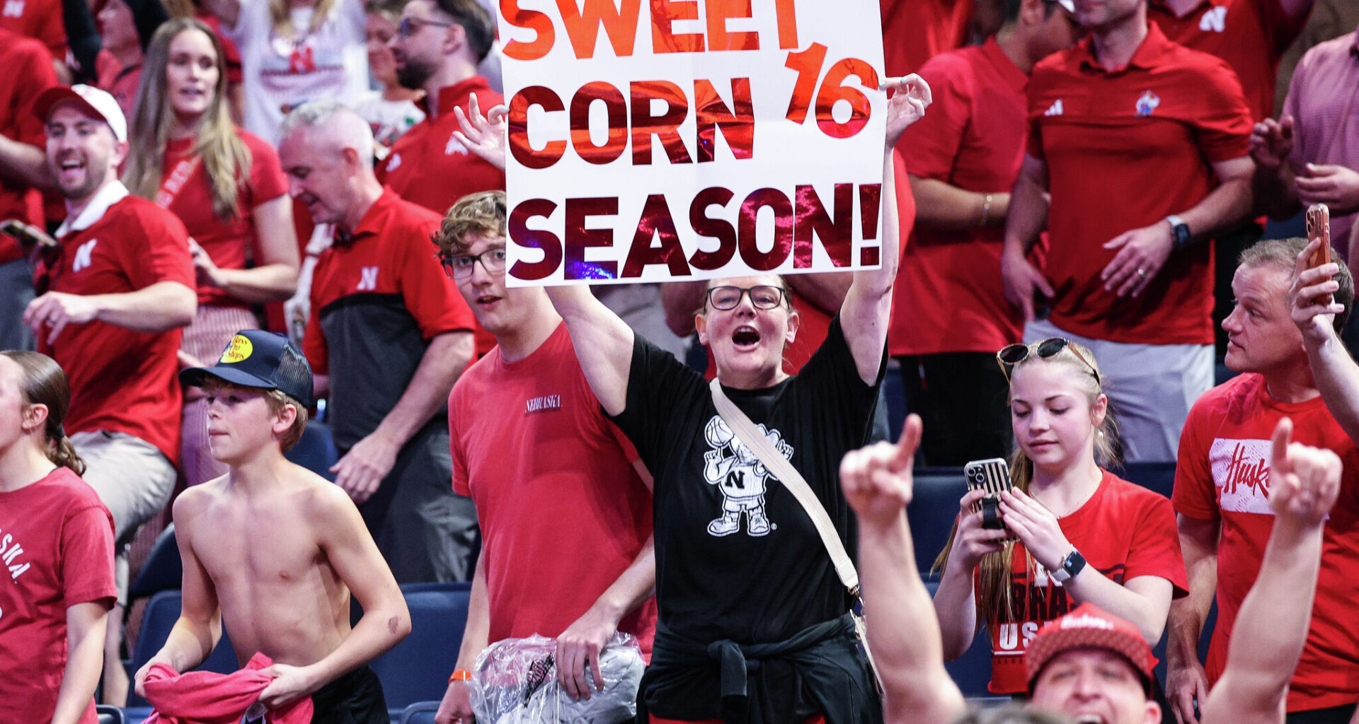 Nebraska, Iowa, Illinois fans are driving to Houston for March Madness