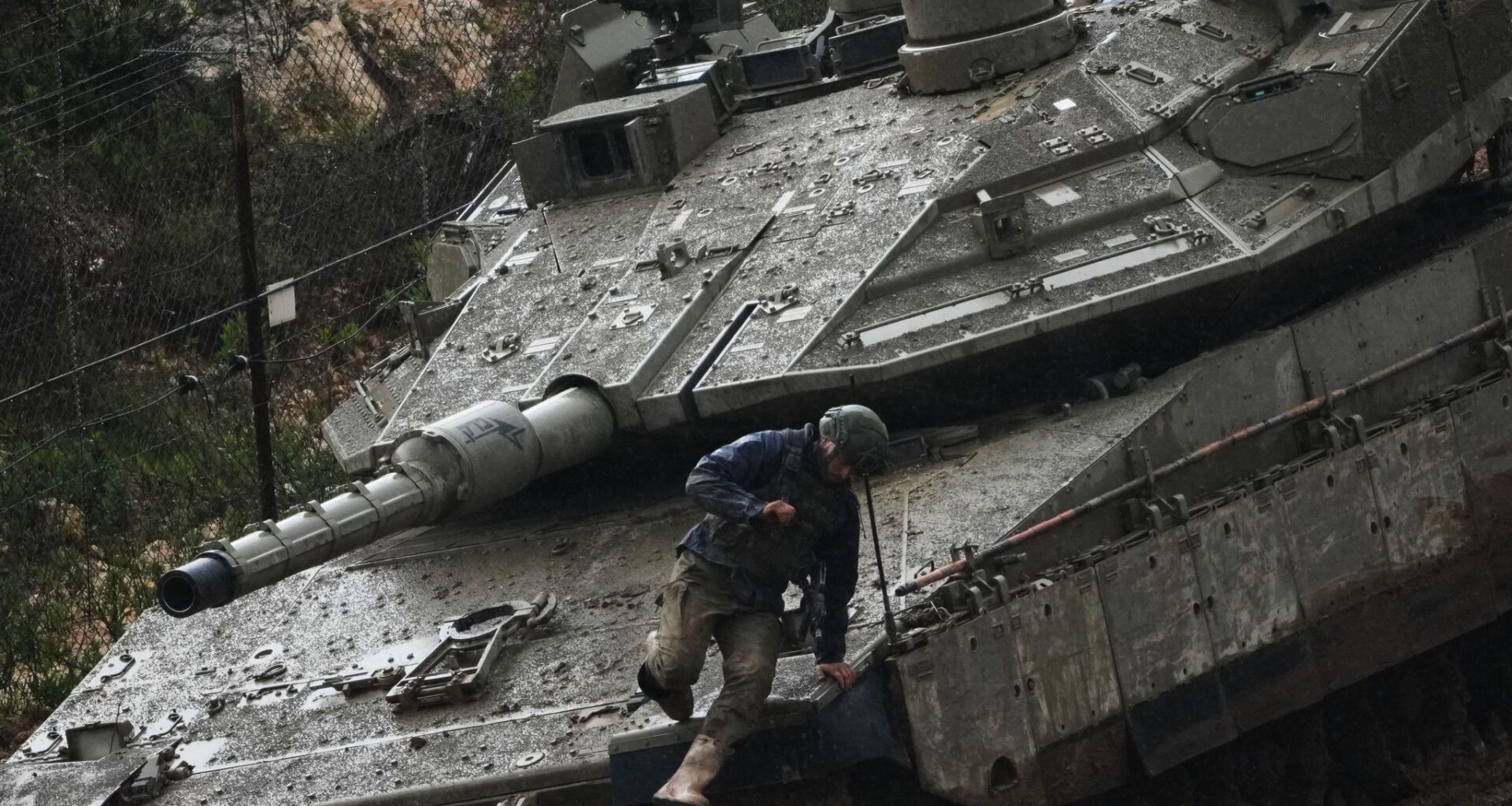 Lebanese fear another occupation as Israel threatens to use Gaza tactics in the south