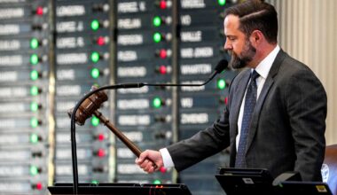 Can Texas take land from New Mexico? What lawmakers are studying