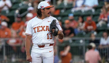 Texas baseball plays Oklahoma on Friday: Live update, highlights