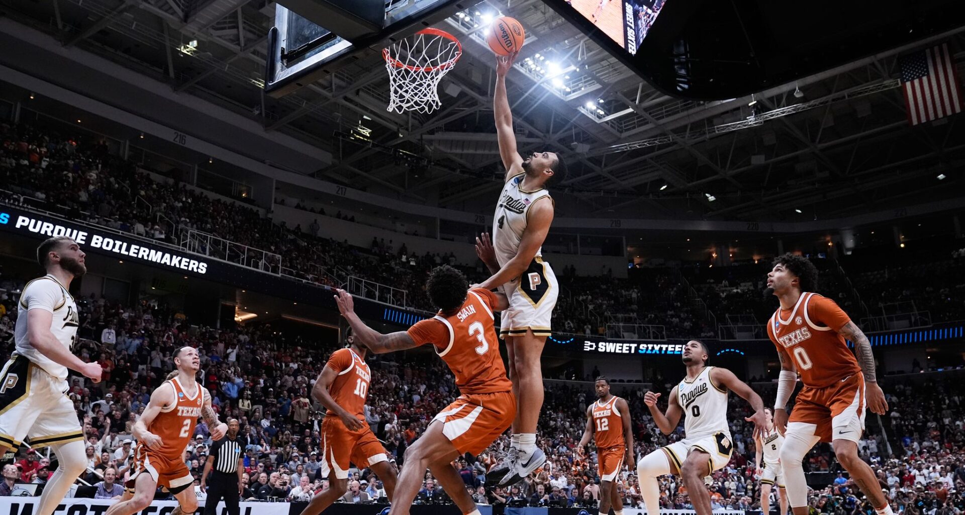 Kaufman-Renn tips in game-winner to send No. 2 seed Purdue past 11th-seeded Texas 79-77 in Sweet 16