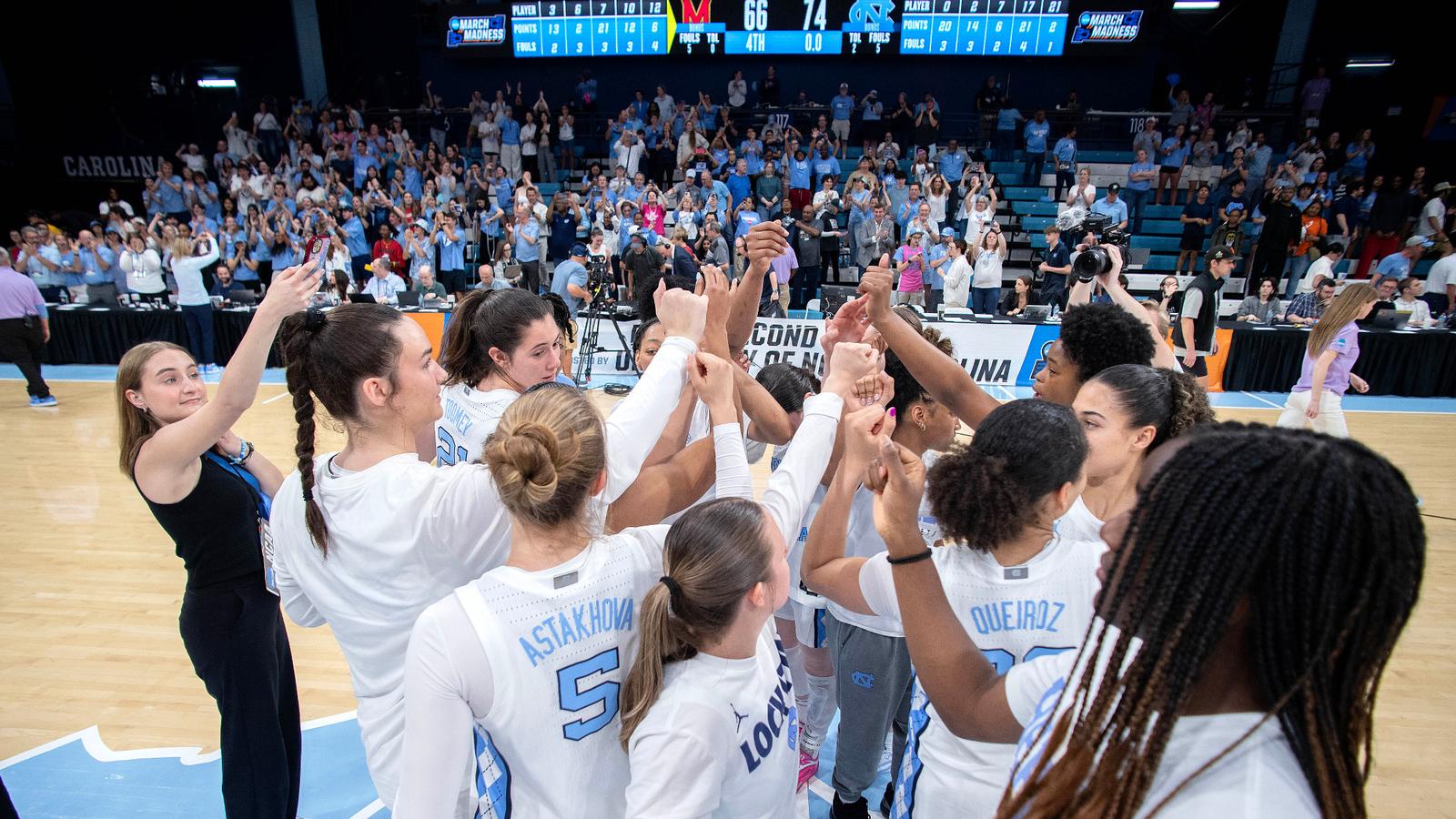 huddle University of North Carolina Womenís Basketball v Maryland NCAA Tournament Carmichael Arena Chapel Hill, NC Sunday, March 22, 2026