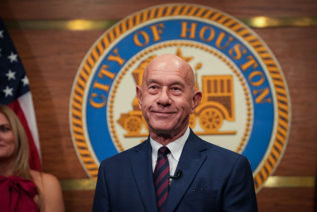 Houston mayor suggests locking lawmakers up to fix TSA nightmare