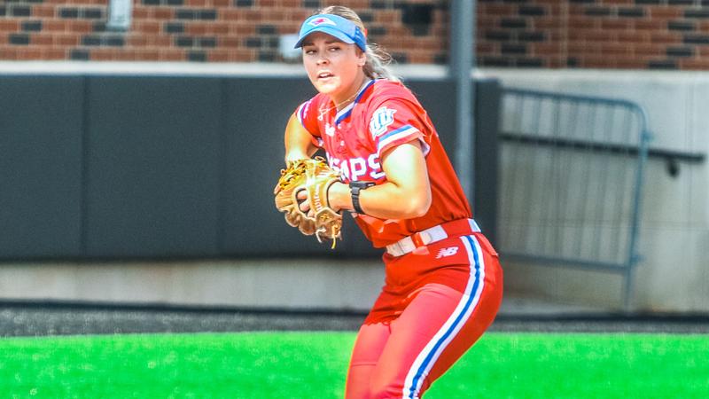 Late Rally Lifts LCU to Split at UT Tyler