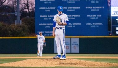 Mavericks Move Past Villanova in Series Opener