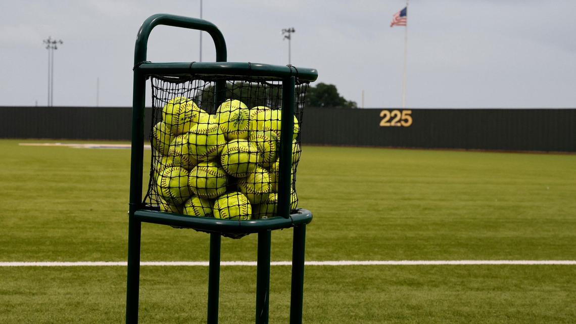 Fastball - Friday softball: Fort Worth-area coverage, scores