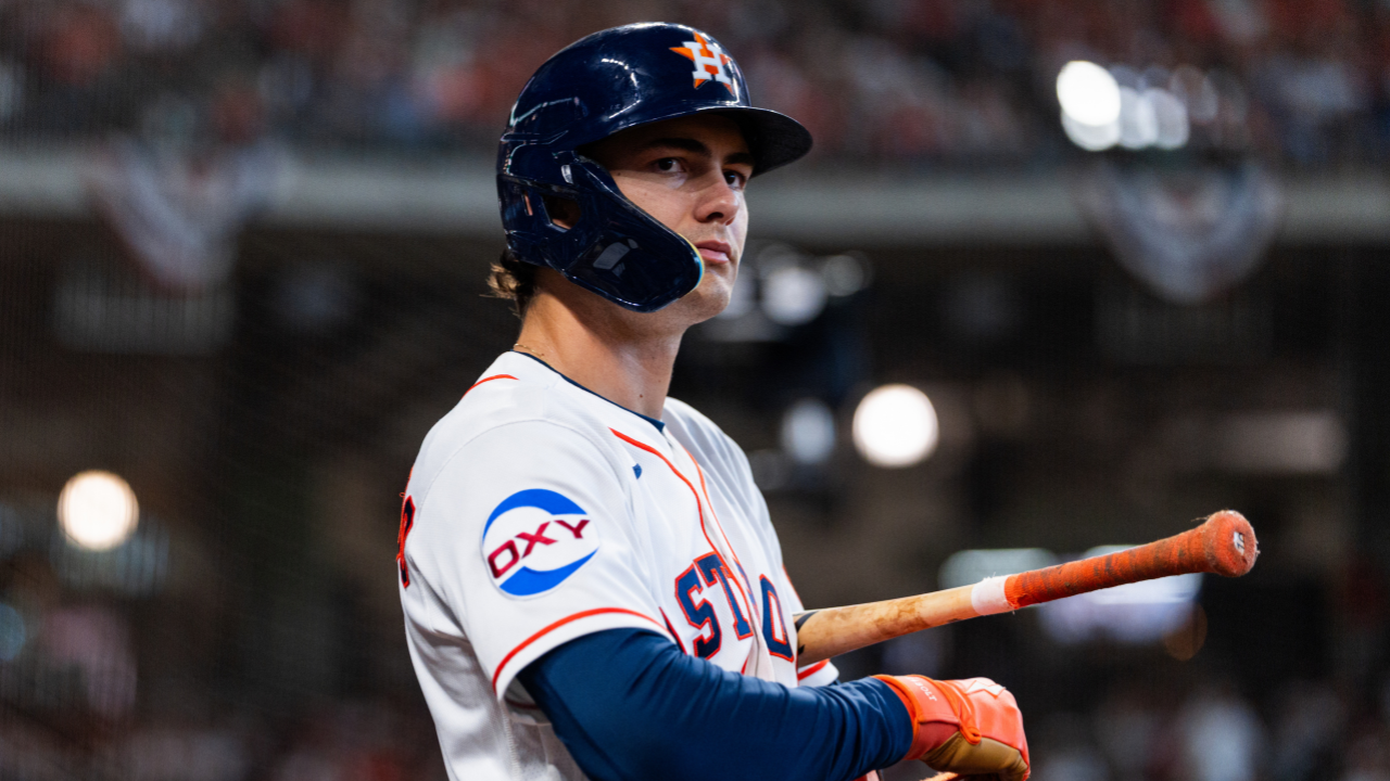 Astros players swap numbers for surfboards in sweet jersey trade