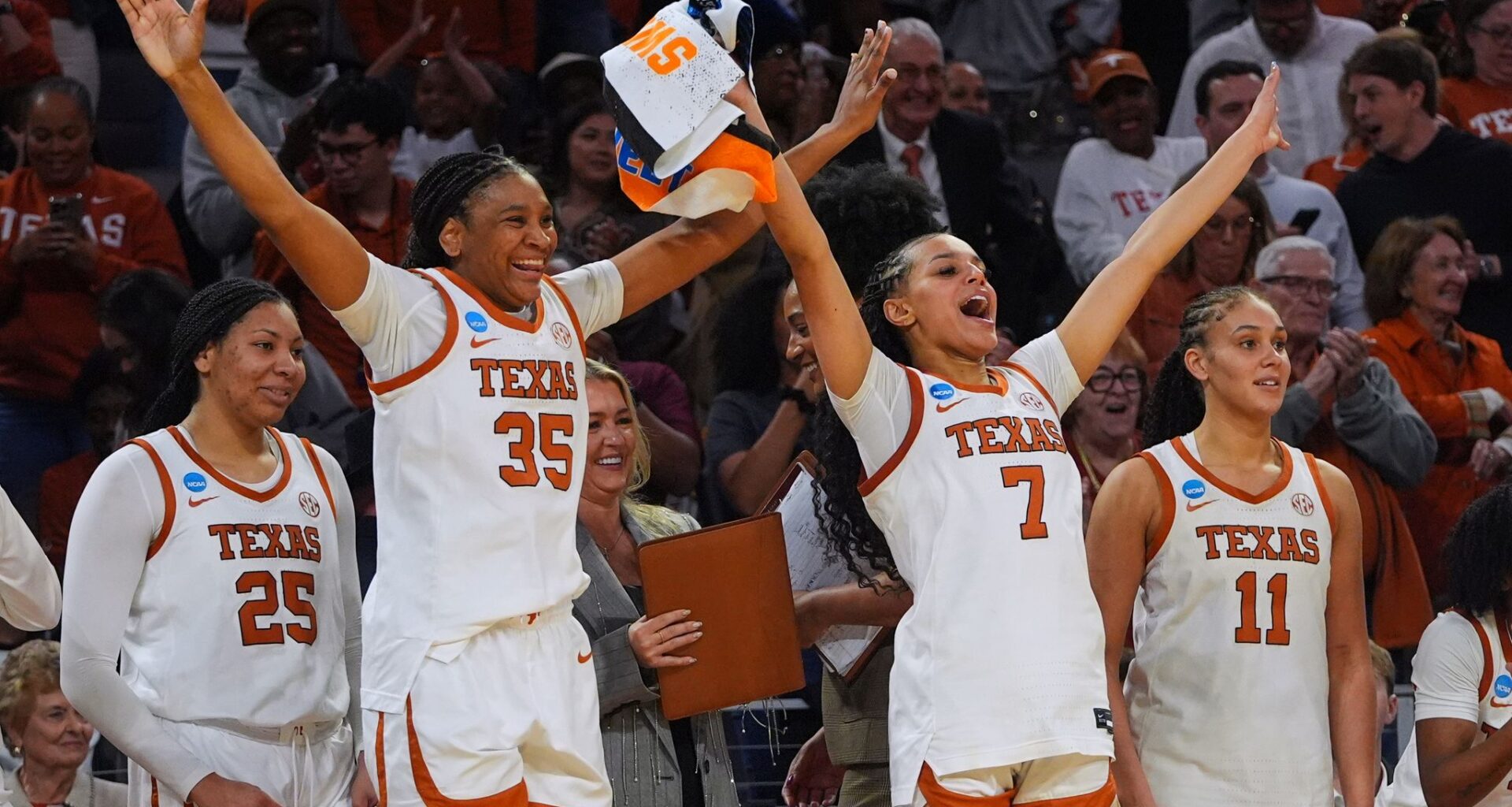 Texas women chase NCAA title while drawing motivation from coach of only national champ 40 years ago