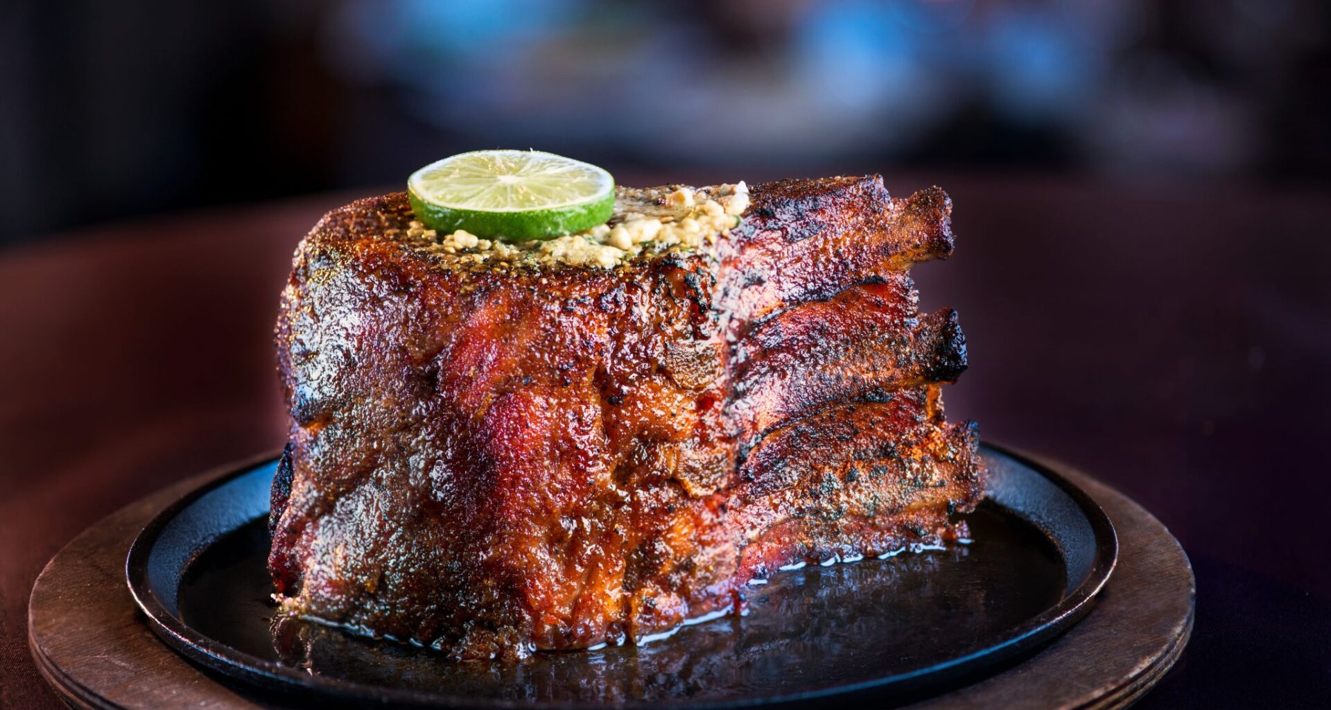 Judge hits Texas steakhouse with $21M judgment for illegal tip pool