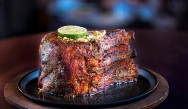 Judge hits Texas steakhouse with $21M judgment for illegal tip pool