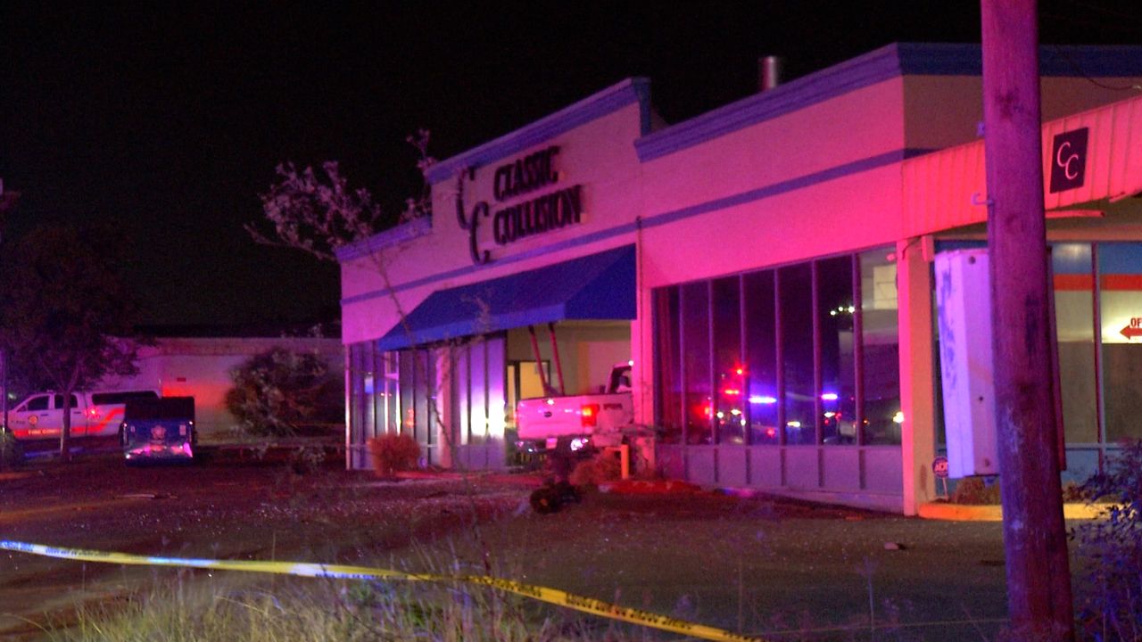 San Antonio triple shooting ends in deadly crash — what we know