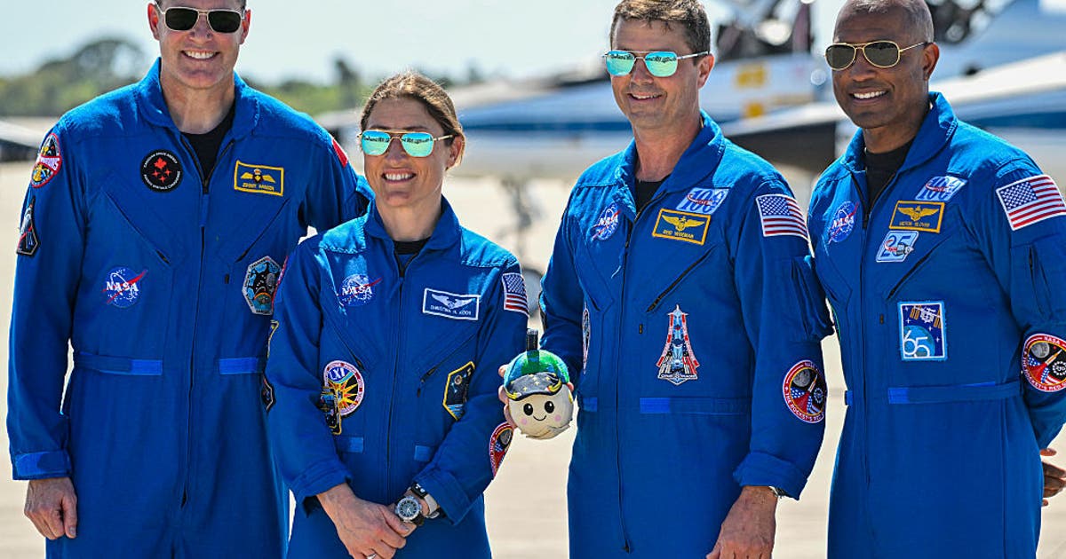 Houston’s Johnson Space Center to Command First Lunar Flight in 50 Years